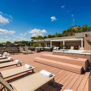 https://hotel-desenzano.it-lombardy.com
